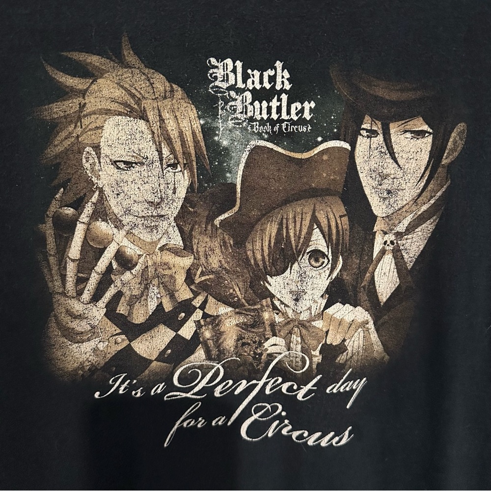 Black Butler Tee M